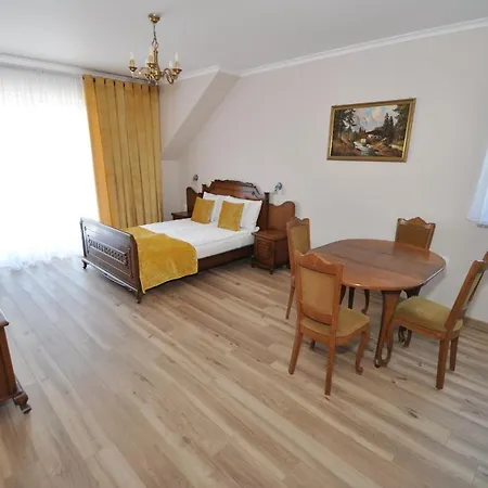 Pod Zaglami * Mielenko